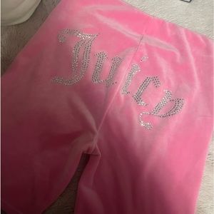 Juicy shorts
